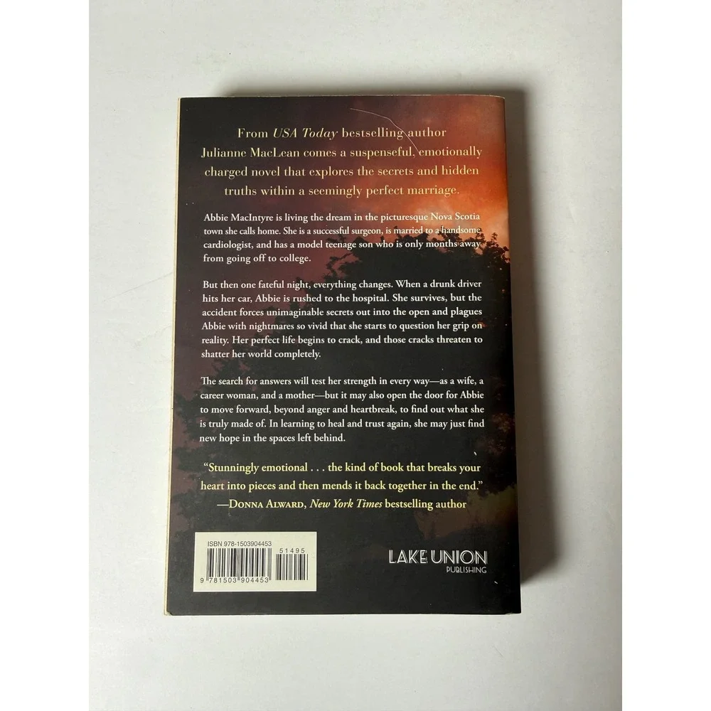 A Curve in the‎ Road by Julianne MacLean Paperback Fiction Novel
